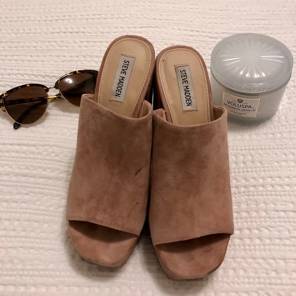 Steve Madden Suede Pink Clogs - Picture 2 of 4